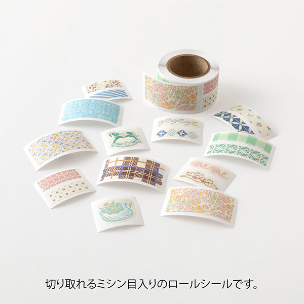 Roll seals with a wide variety of designs:
Recommended for decorating notebooks, these roll stickers with perforations can be cut out as needed. It's also great that you can use plenty of stickers without hesitation when enjoying notebook arrangements.
The 'Antique Pattern' comes in a pack of 210 sheets (18 designs) that can be used generously, designed by illustrator Yuka Takamaru, known for her richly colored, soft touch. Inspired by antique European fabrics, the pattern is expressed. It can be widely
