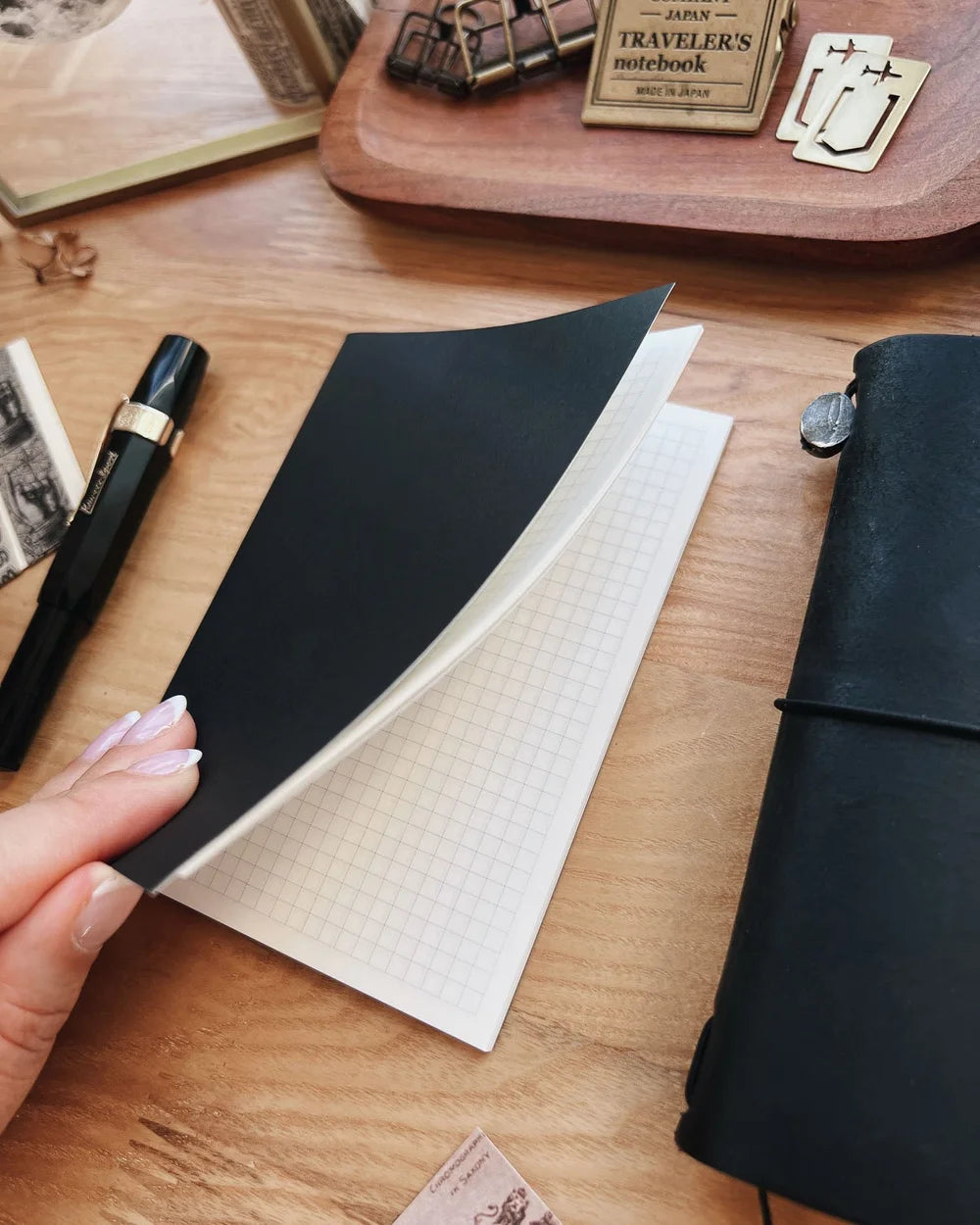 Sarica Studio Black Notebook (Passport TN Size)