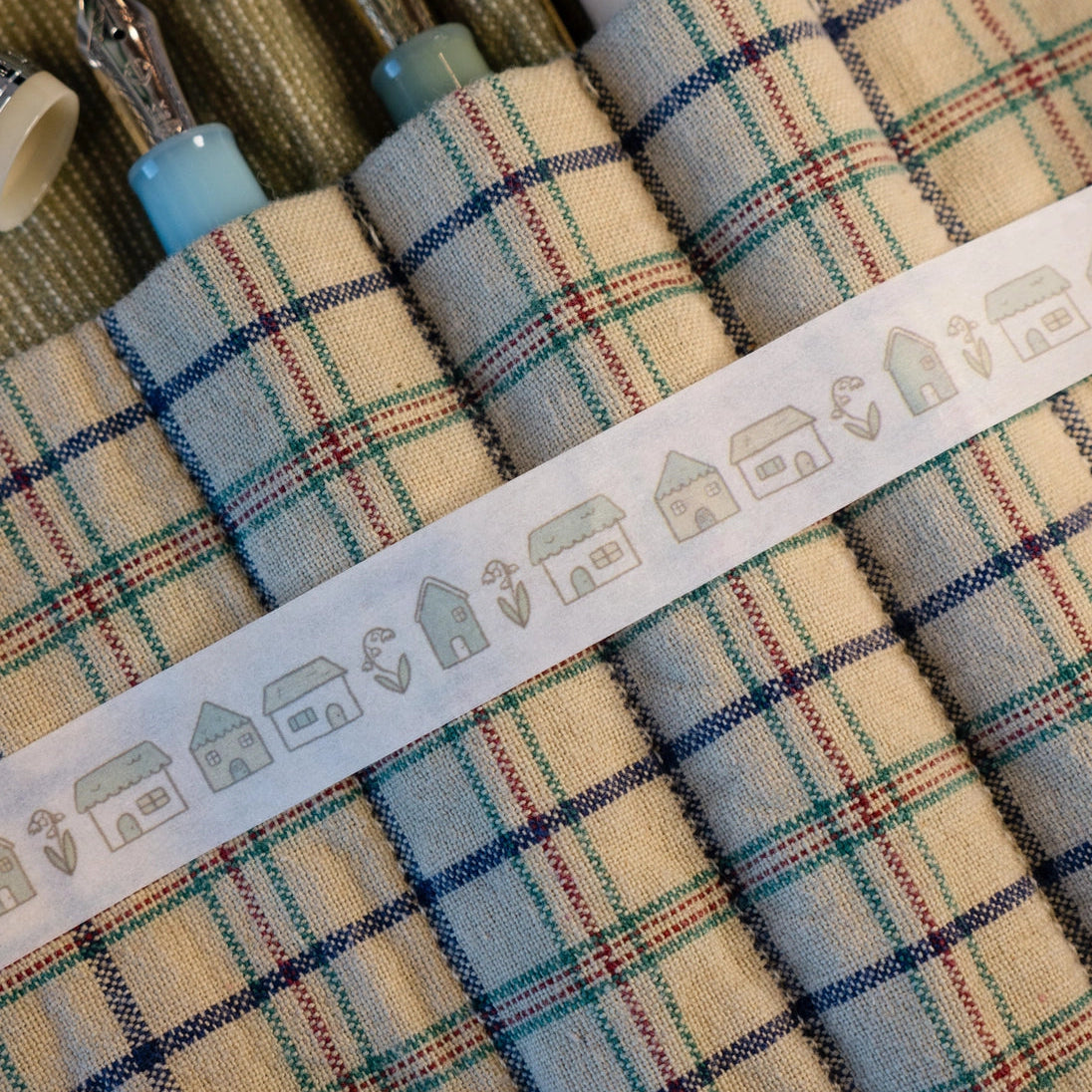 enjoy the comfort of home ♡
15 mm x 10m washi tape