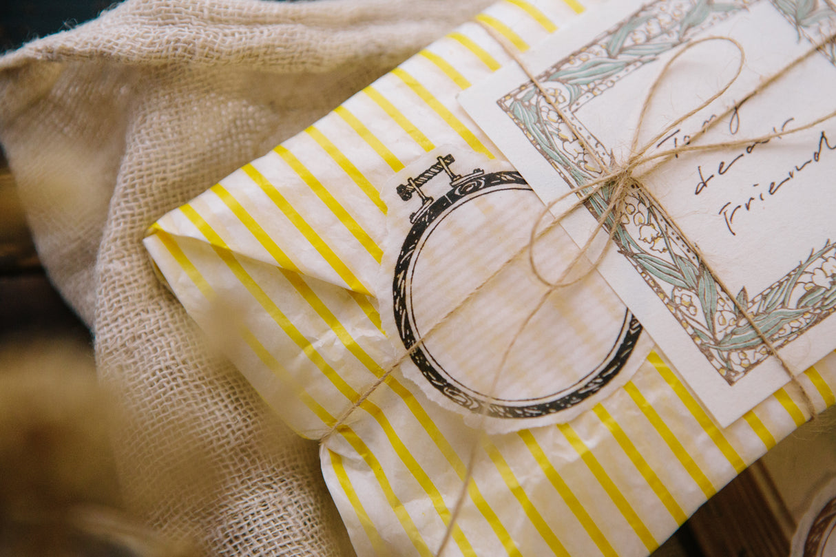 OURS Studio Circle Embroidery Hoop Rubber Stamp