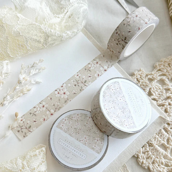 ivory sakura flowers on textured beige background, makes any journaling page gorgeous with a vintage floral flare ♡
♡ x1 washi tape
♡ 15mm x 10m long