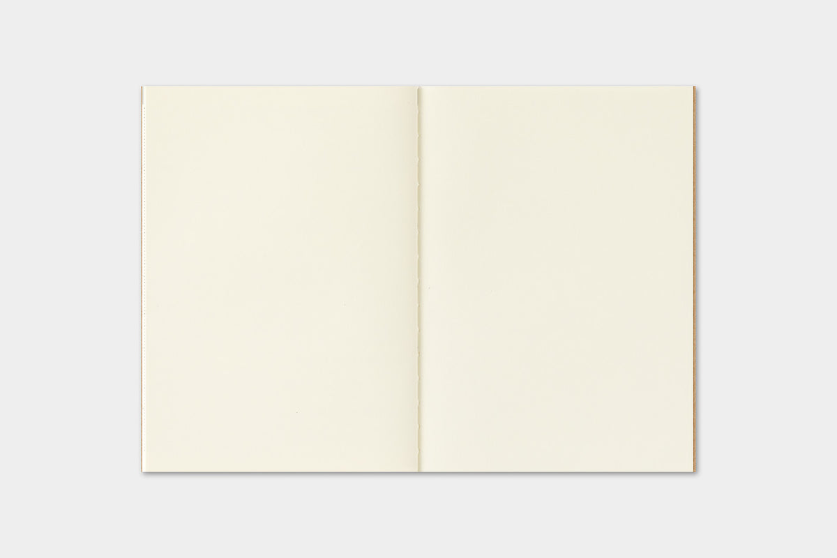 TRAVELER'S notebook 2027 Monthly Diary (Passport Size)

Welcome the upcoming year in high spirits with TRAVELER'S notebook 2027 Diary lineup where each notebook becomes unique by adding your personal flare!