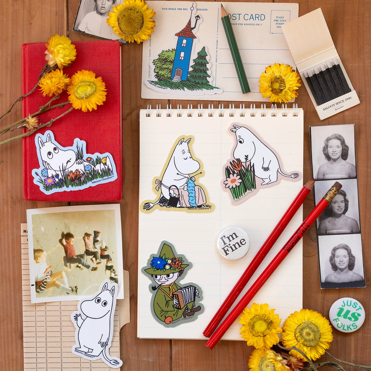 Inspired by Tove Jansson’s beloved world, this collection celebrates the beauty of a slower, gentler way of living where simple pleasures like a warm cup of tea, a quiet walk, and time spent with friends mean everything. Each piece reflects the spirit of Moominvalley: thoughtful, whimsical, and rooted in everyday joy.
