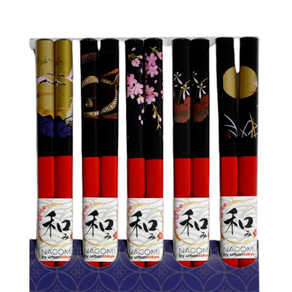 This set includes 5 sets of chopsticks inside a gift box.&nbsp;

Material: Bamboo&nbsp;
Size: 9"L
Origin: China
