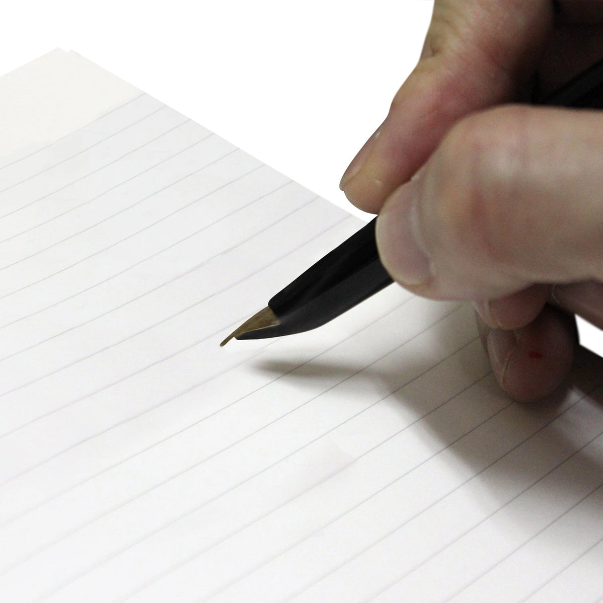 High-quality notebooks are ideal for jotting ideas, taking notes, sketching, making lists, and more. They are perfect for use at home or the office.&nbsp;

It contains white, ruled, acid-free paper.
Comes in a variety of colors, including white, ivory, sky blue, red, aqua blue, green, charcoal, mustard yellow, and navy.
The cover is made from thick, brightly colored specialty paper.&nbsp;
Sturdy thread binding allows the notebook to lay flat, making writing a breeze.&nbsp;
The exterior features a classical 
