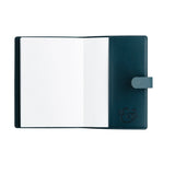 The Meteor Shower Everyday Deluxe System is a beautifully flexible notebook crafted for your evolving creativity. Designed with a refillable format, and a soft vegan leather cover, it’s both eco-conscious and endlessly inspiring.