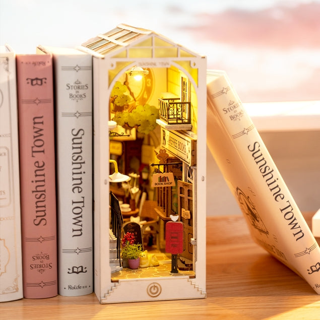 Kit de rincón de lectura Sunshine Town para hacer en casa en miniatura