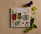 Our new Curio enamel paper clip set is specially created for teachers, parents, and more for everyday organization with a touch of flair. The enamel covering features a gorgeous design but still holds your important documents close together. Use it for organizing, flair and so much more.