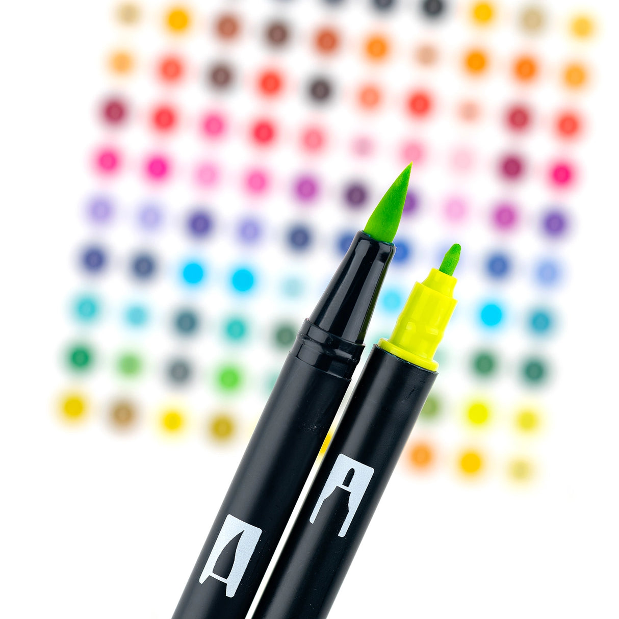 Exclusive, limited-edition “Wind" set allows you to bring drawings to life with exceptional detail and vibrant color combinations.

The “Wind" set is inspired by the Japanese four-character idiom "Kachō fūgetsu" (花鳥風月), which expresses the beauty of nature and the harmonious unity of "Flower" (ka, 花), "Bird" (chō, 鳥), "Wind" (fū, 風) and "Moon" (getsu, 月). With carefully selected colors, this set represents the powerful yet gentle movement of the wind and embody the essence of wind and its role in nature.

I