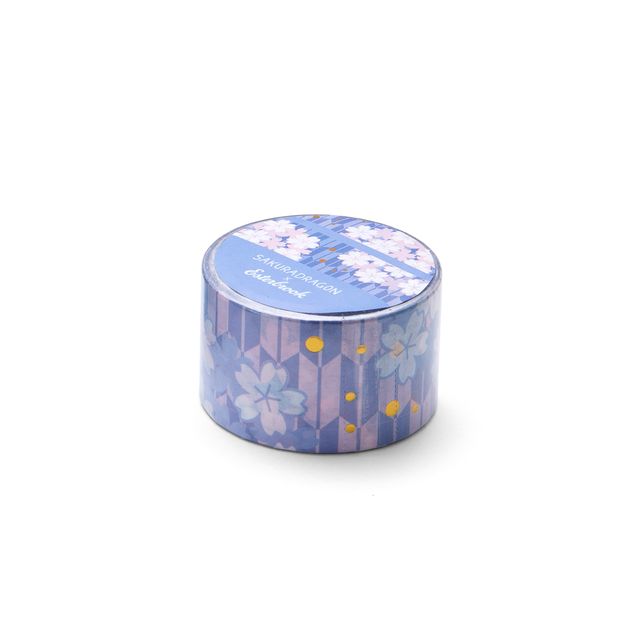 Esterbrook x Sakuradragon Washi Tape - Arrows

The Arrow Washi Tape features original illustrations and patterns created by Cindy Duong. Arrows and sakura flowers travel across the 2.5 cm-wide design, adding a playful detail to journals, planners, letters, and stationery projects. Each roll contains five meters of washi tape.
