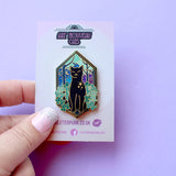 This fabulous Forest Cat is looking up at a glittery sky, surrounded by trees and framed by trailing ivy plants.&nbsp;

The pin is secured by two green heart backs and comes on a special ‘Art Nouveau’ Glitter Punk backing card, making it perfect for a gift or to keep as a special treat for yourself.

This pin is part of my Art Nouveau Cats collection – 8 enamel pins based on the fabulous 19th/20th century art movement.&nbsp;

Measurements: 48mm