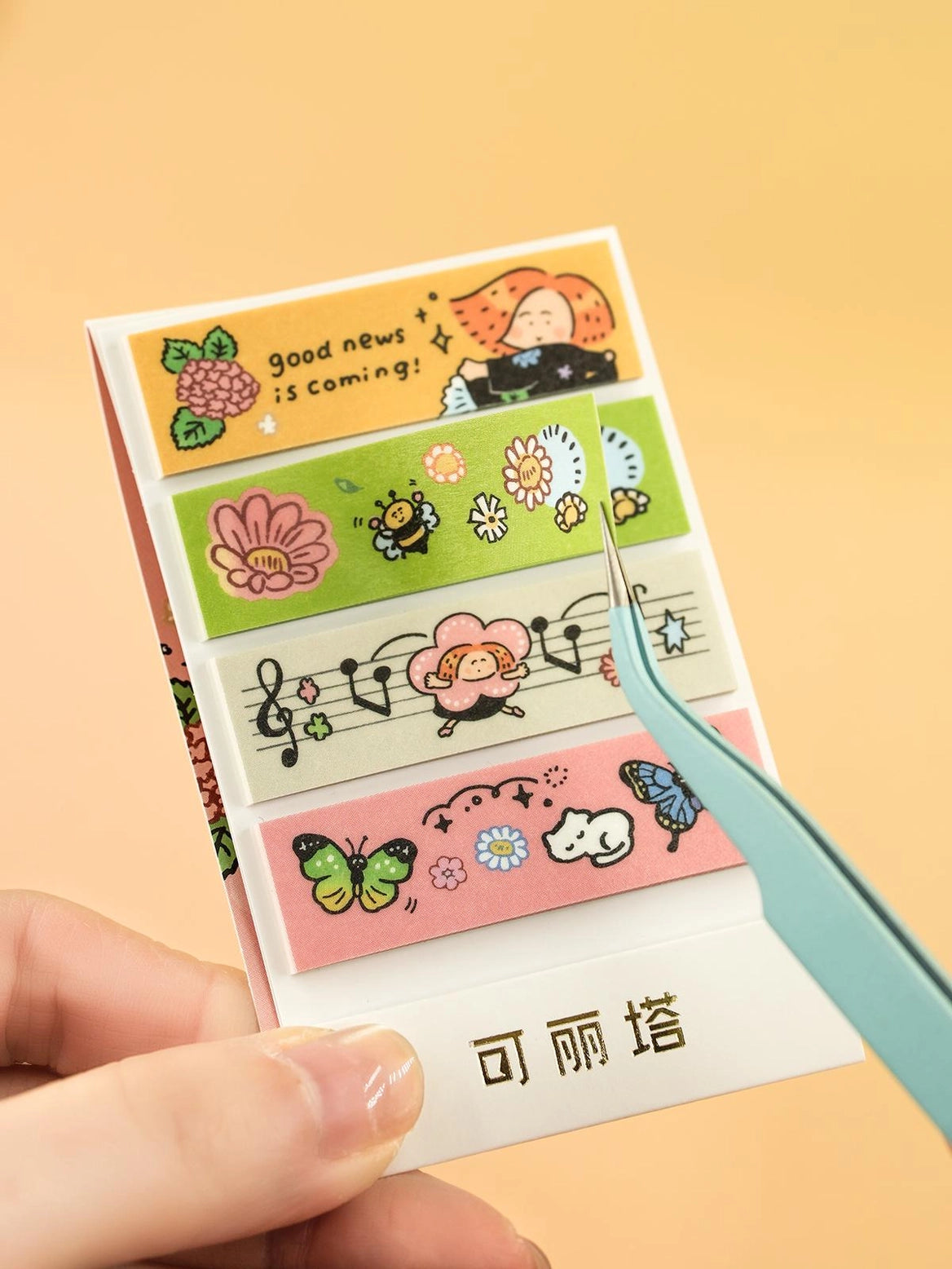 A delightful collaboration between King Jim and RiN! Studio, bringing original artwork to the iconic Kitta format. Pre-cut into individual strips and packed in a slim, pocket-sized booklet - no scissors, no mess, just peel and stick anywhere.&nbsp;

&nbsp;Perfect for journaling, planners, snail mail, and creative moments on the go.&nbsp;

&nbsp;Tiny format. Big charm. Pure Kitta convenience.&nbsp;


Materials: Washi Tape on release paper