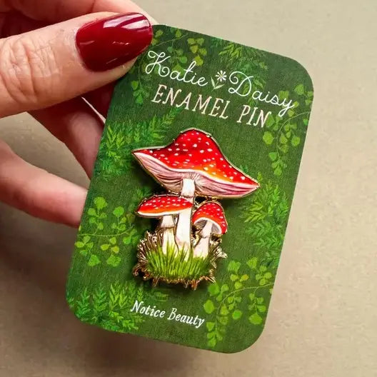 A tiny treasure to pin on your jacket, tote, or favorite old flannel—each one a little love letter to country delights, small joys, and the art of noticing.
Details:
• 1.75” on the longest side
• Gold-plated finish
• Rich, detailed UV printing
• Double pin posts with sturdy metal backings
• Mounted on a backing card
Designed with love in my Oregon studio. Manufactured in China.
Collect them all or gift one to a kindred spirit. 🌸