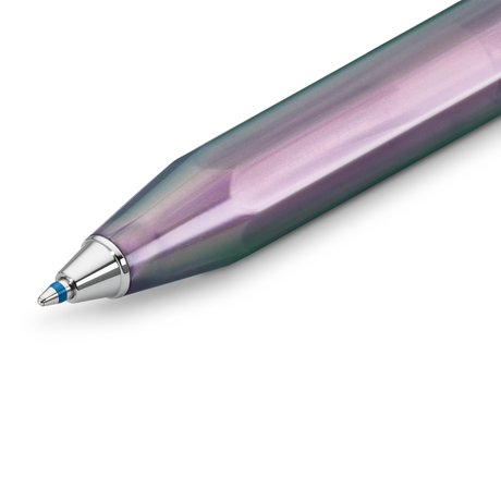 Kaweco LUNAR SPORT Ballpoint Pen - Shadow Purple
Mysterious as the moon

The Lunar cycle has come to completion. Two more stunning hues are added to the Kaweco Lunar series: Our darker Shadow Purple is reminiscent of delicate orchid blossoms, while Light Purple, with its pale, mauve shimmer, evokes the soft light of the moon.