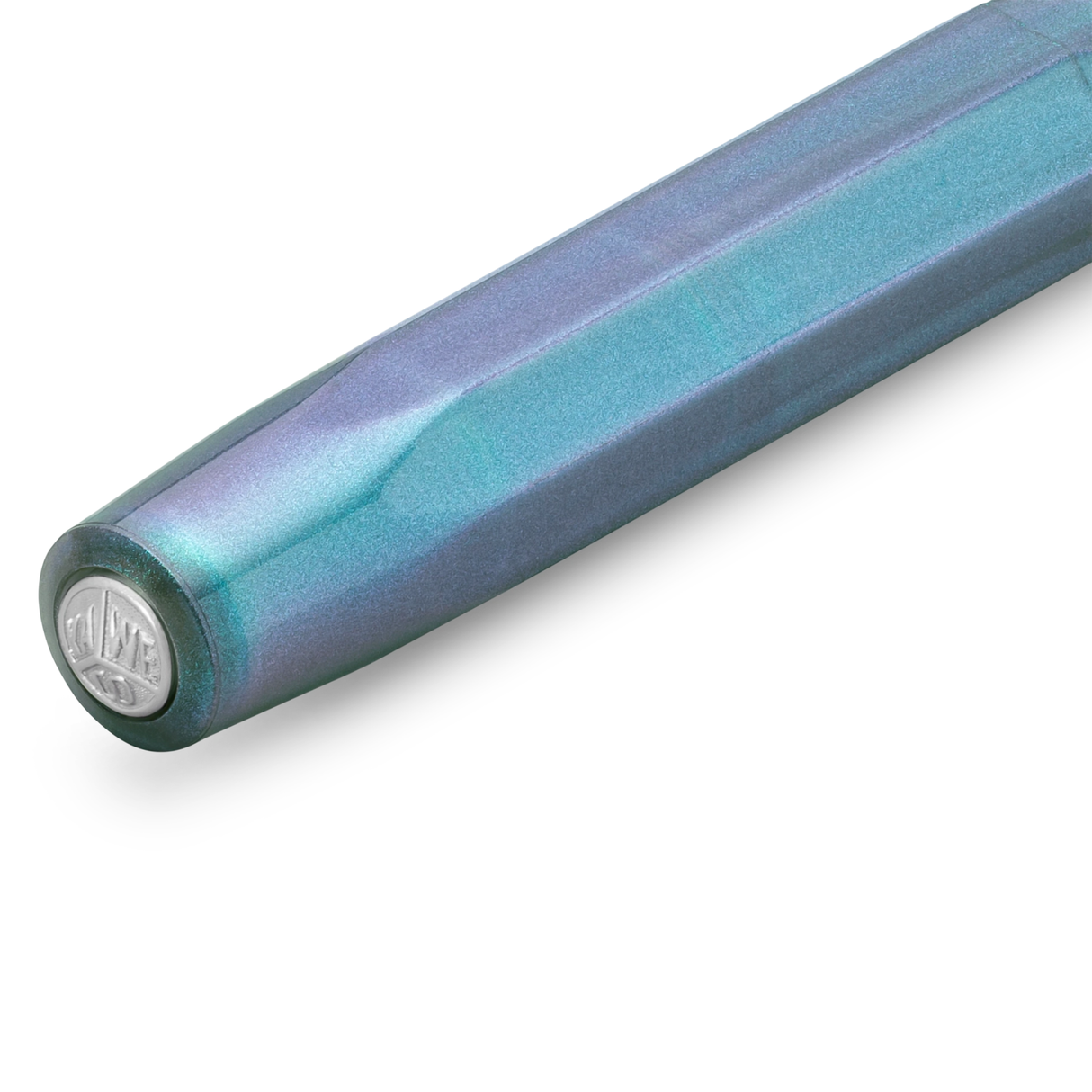 Kaweco LUNAR SPORT Fountain Pen - Shadow Blue
Mysterious as the moon

Houston, we have a new series: the new LUNAR SPORT takes its first steps into the Kaweco standard range. Now the series sparkles again in two more magical nuances: While our Shadow Blue is reminiscent of mysterious galaxy nebulae in the space depths, the Light Blue shines with its more subtle and gentle properties, like forget-me-nots in full bloom.

Both are imbued with an intriguing, iridescent color change that makes the blue and purpl