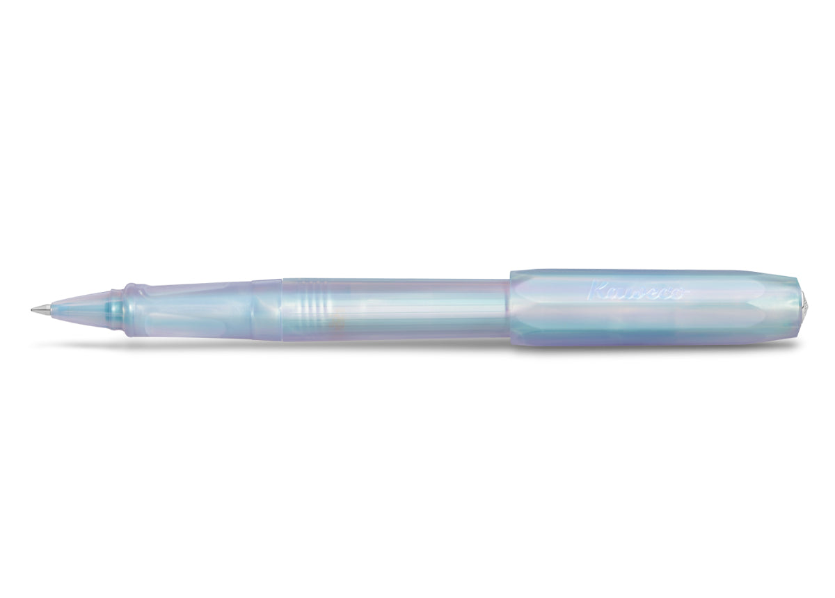 One of the most popular Kaweco Collection pens returns in a new guise: the community favorite Iridescent Pearl gives our Perkeo series a new pearl shine, now as a permanent treasure in the Kaweco range.

Iridescent icon

The Perkeo Iridescent Pearl convinces with a dazzling variety of colors. Depending on the viewer's angle of view and the incident light, the translucent writing instrument shines in a unique colour scheme, changing from green-bluish to pink. This mimics the optical effect of mother-of-pearl