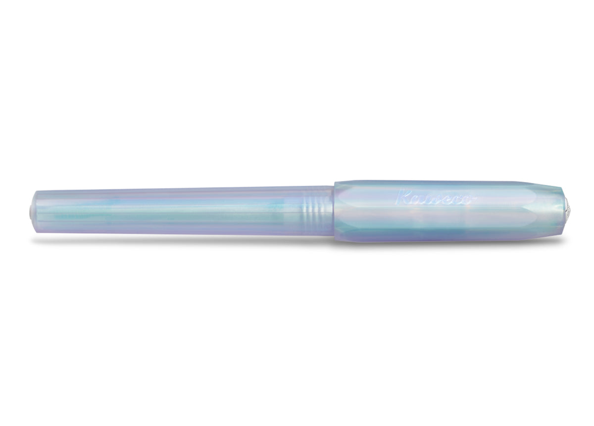 One of the most popular Kaweco Collection pens returns in a new guise: the community favorite Iridescent Pearl gives our Perkeo series a new pearl shine, now as a permanent treasure in the Kaweco range.

Iridescent icon

The Perkeo Iridescent Pearl convinces with a dazzling variety of colors. Depending on the viewer's angle of view and the incident light, the translucent writing instrument shines in a unique colour scheme, changing from green-bluish to pink. This mimics the optical effect of mother-of-pearl