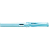 LAMY Safari Fountain Pen - Aquasky

Fountain pen, icon, global success: the LAMY safari has been a beloved classic since its introduction in the 1980s and enjoys a cult status untypical for a writing instrument. Countless colours and ever-changing special editions make hearts beat faster - whether for the pencil case or the carefully curated fountain pen collection.

The LAMY safari is more than the sum of its details: it is aesthetic, robust and individual. The distinctive, self-sprung clip keeps the writi