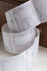 Lin Chia Ning Memo Sticker Roll - Bow Frames

A whimsical peel‑and‑stick memo roll featuring delicate bow‑themed frames.&nbsp;

Size: 5cm x 10M&nbsp;
Loop: 95 cm&nbsp;
Simili paper