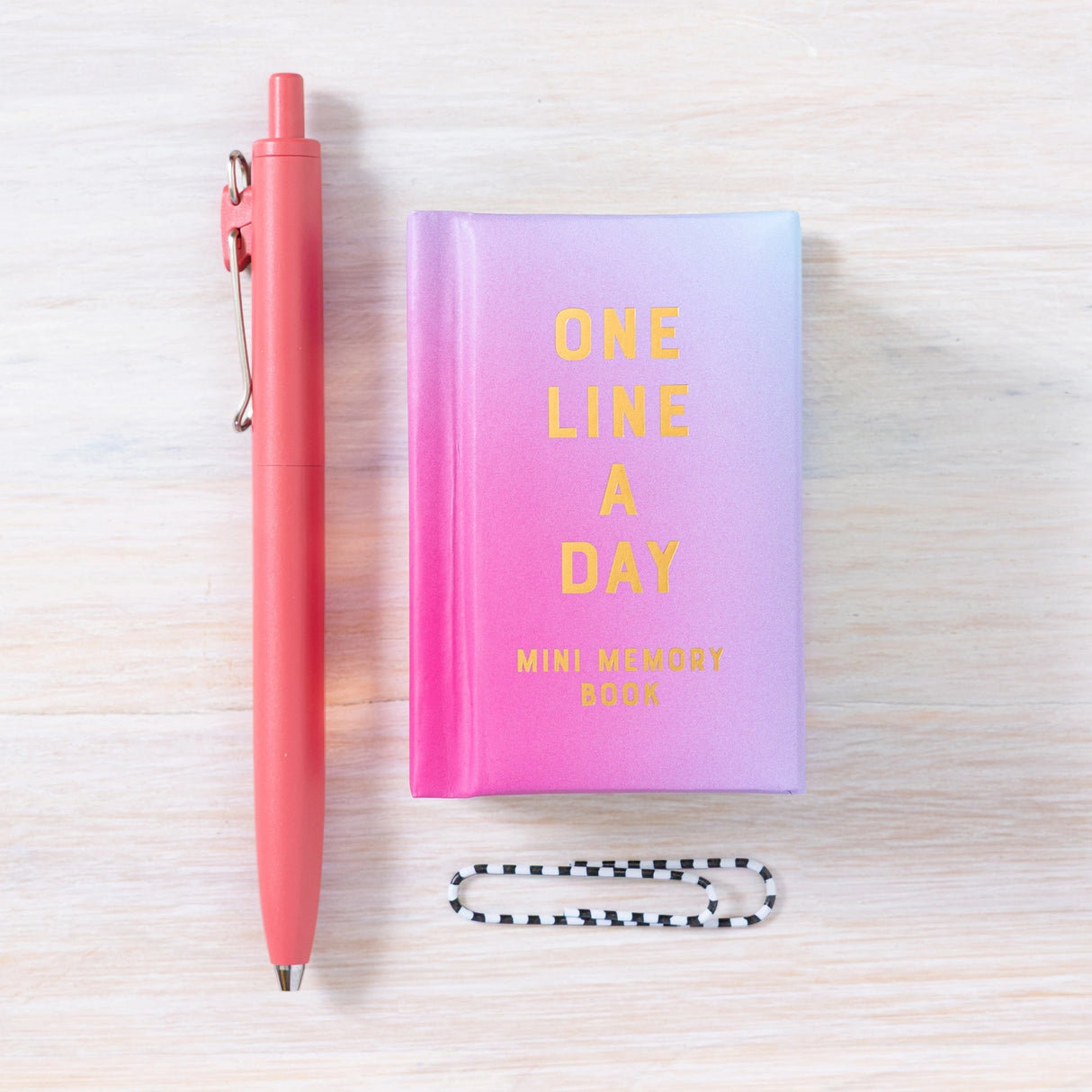 Product description
Capture life’s moments big and small in this charmingly compact one-year memory book from the bestselling One Line a Day series.

This keepsake mini memory book invites you to record a single line once a day over the course of a year. Adorable and perfectly sized to fit in a backpack or pocket, or tuck into a display of favorite collectibles, this journal takes just a moment to fill in but collects a year’s worth of memories. More than a daily diary, this is a uniquely rewarding, screen-