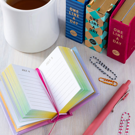 Capture life’s moments big and small in this charmingly compact one-year memory book from the bestselling One Line a Day series.
