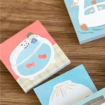 Molinta - Fish Tank Sticky Notes

Take notes or decorate your planner with this cute sticky note set! Perfect for jotting quick reminders, marking pages, or decorating your journal, this petite sticky note pad brings adorable vibes to your everyday stationery routine.

With 12 different designs to choose from, you can pick your favorites or collect the whole set.

50mm x 50mm (Approx 2in x 2in)
120g white kraft paper
50 pages

Includes 1 pattern