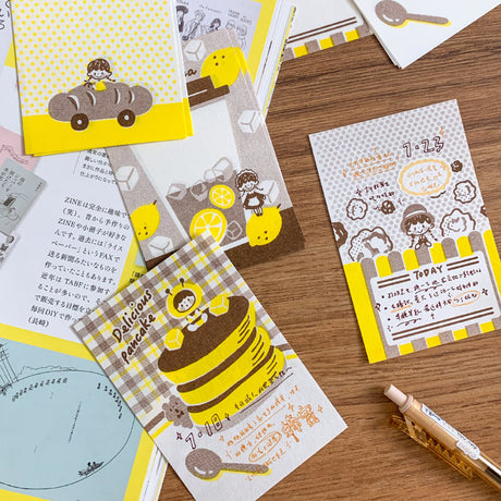 Molinta - Yellow Brown M5 Memo Pad

This includes 4 different designs that were created through a risograph printing process to achieve a nostalgic feel. The colors vary in depth, and the images on each sheet will have slight color registration deviations which is the unique feature of RISO printing.

Specifications: 80mmx120mm
Material: 100g cotton paper

Number of pages: 16