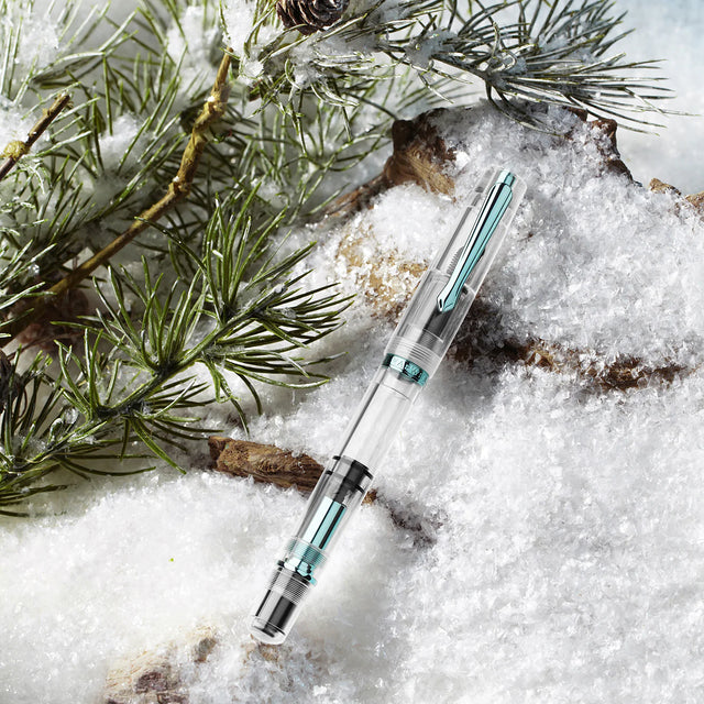 This time we’ve captured the essence of the frigid final months of the year with furniture, trim and nib done in an icy blue finish. These striking features have again been married to our trust piston fill system, and in-house nibs, ensuring a smooth and seamless writing experience. The clear barrel of the Original: Winter also entices enthusiasts to find a perfect ink match!
