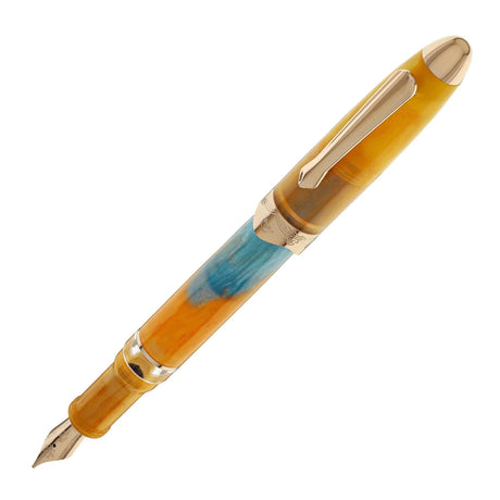 The Horizon collection is undeniably Nahvalur in every way—from our signature transparent ink window, to the piston-filling mechanism, all the way through its smooth in-house stainless steel nibs in fine, medium, broad, stub, and double broad sizes, the Horizon collection confidently embodies the very best of Nahvalur.
