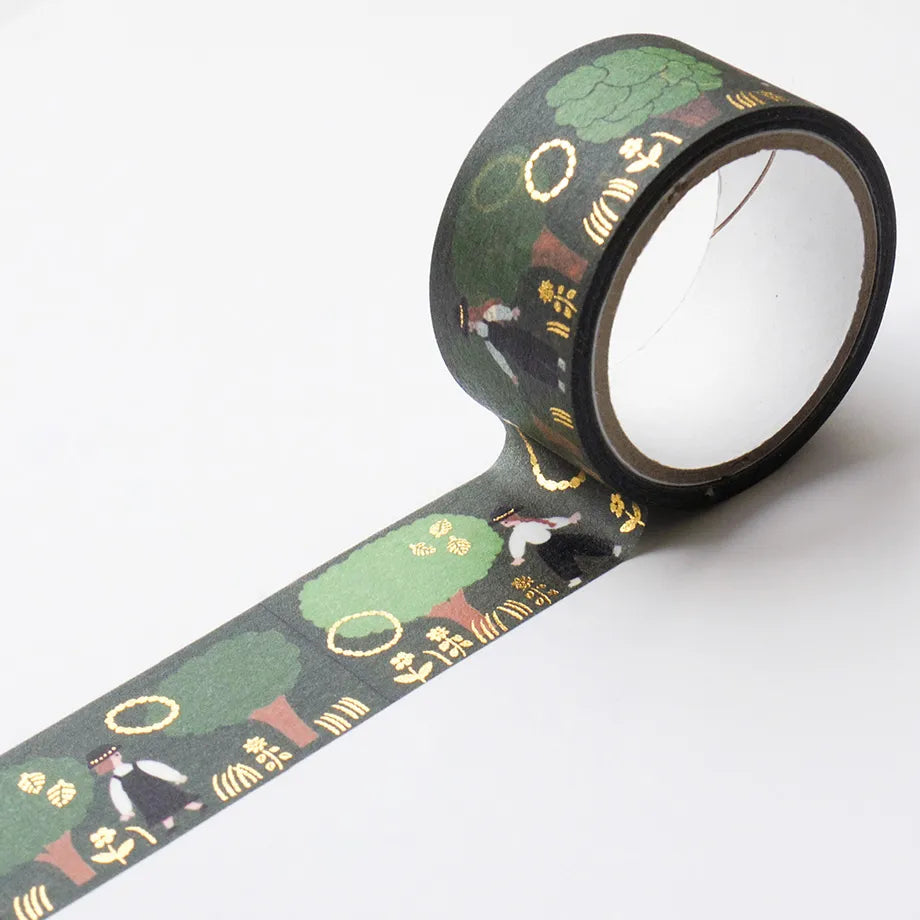 Foil-stamped masking tape for the Illustrator Unit and tie. In the deep green forest, you'll find sparkling flowers and black cats. The gold foil stamping applied throughout the tape adds a design accent. Cut short to use as stickers, or as a pop point in wrapping or decoration.


✨ Product Features

Gold foil stamping for a subtle, elegant shine
Perfect for decorating planners, journals, cards, gifts, and scrapbooks
High‑quality Cozyca Products washi tape
Size: 20 mm × 5 m