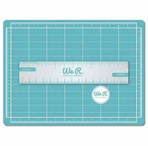 Mini Magnetic Cutting Mat & Ruler Set