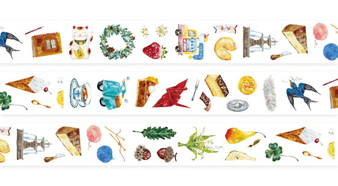 In everyday life,
there are always moments when we wish for a little bit of luck.

Paper cranes for good health, tiny fortune cookies,
a star on a barn door, a four-leaf clover…

The illustrations from this year’s Fortune planner into die-cut PET tapes.