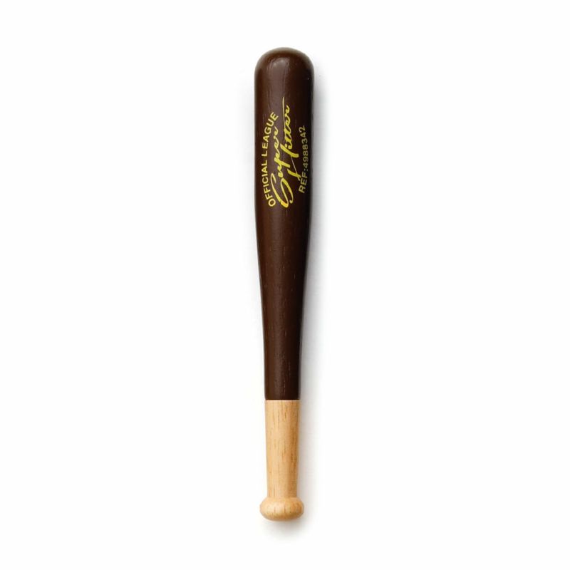 A wooden baseball bat pen by Penco. The bat handle acts as the cap, and the pen tip is made of brass.

Comes in black oil-based ink with 0.8mm tip.&nbsp;