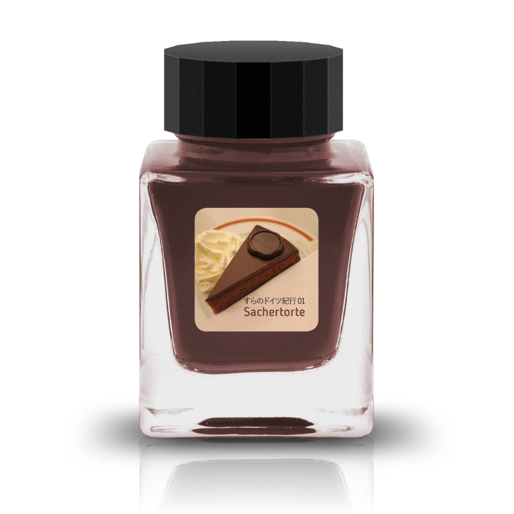 すらのドイツ紀行 01 Sachertorte&nbsp;Ink

The Sura &amp; Gucchi Collection is a collaboration with 2 ink masters who developed the color palette and are known for unique and vibrant colors. These inks are a tribute to the unique ink making styles within their community.&nbsp;

RGB: 91, 56, 51
Brown with gold sheen

30ml