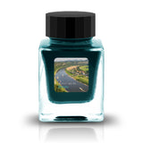 すらのドイツ紀行 03 Donau Ink

The Sura &amp; Gucchi Collection is a collaboration with 2 ink masters who developed the color palette and are known for unique and vibrant colors. These inks are a tribute to the unique ink making styles within their community.&nbsp;

RGB: 0, 133, 158
Blue with purple sheen

30ml