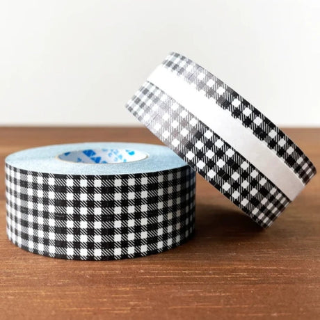 Stamp Marche Gingham Label Sticker Roll - Black

Label stickers with Stamp Marche original designs.&nbsp;These are stickers originally for price tag applicators,now featuring a gingham check pattern!&nbsp;They can also be used to seal letters and envelopes, or as decorative materials for your planner. Fold them in half to use as index stickers or write or stamp them. Each pack contains 1,000 stickers with the same design, making them ideal for daily use or sharing.

Product Size: Approx. 55 x 21.6 mm in dia