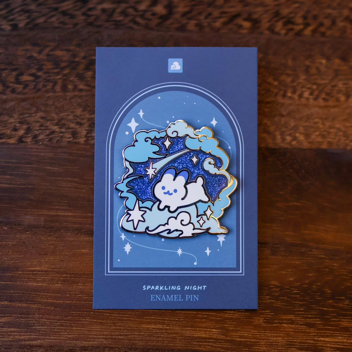 The pin size is roughly 1.5" inch

The pins have butterfly clutches to make them extra secure. You pin them to your jacket, fabric bag, or hat.

Please consider monitor calibrations are all different. The color you see might slightly differ from the photo.&nbsp;

Design © Thousand Skies