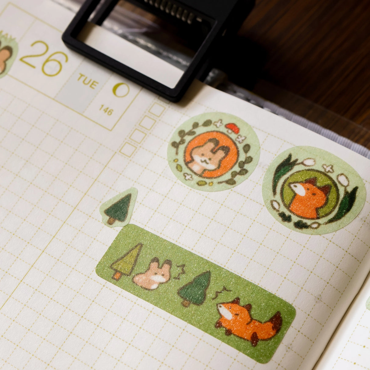 Cute decorative stickers for your journal and stationery collection!

Sticker Sheet: 6 x 3 inches
Sticker Sheet Package: 7 x 3 inches