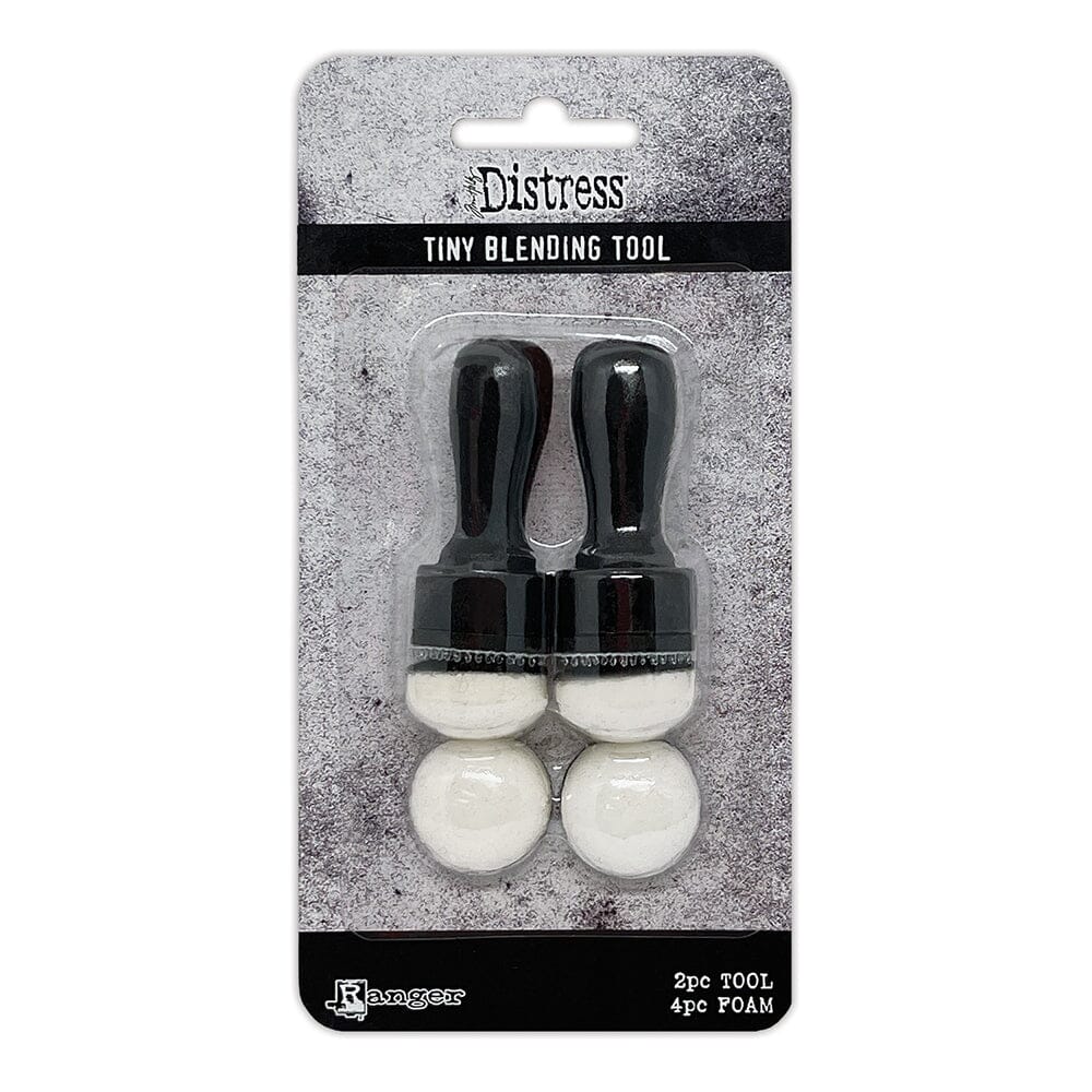 The Tim Holtz Distress® Tiny Blending Tool features interchangeable foam tips ideal for applying inks and other mediums to smaller areas on your craft projects. Wood handle provides convenient control and the round foam provides more cushion for mess-free application.