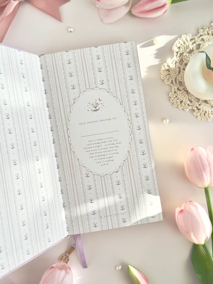 leelajournals Tulip Spell Book TN Notebook - Rapunzel (Dotted, Grid)