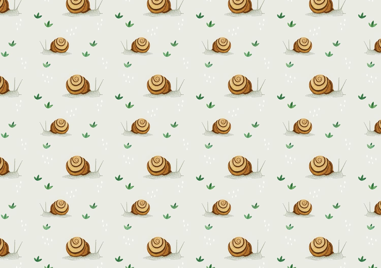 Beautiful wrapping paper and gift tags inspired by nature, from Flow, the international brand that celebrates creativity, mindfulness, and the pleasures of paper. Tear out the decorated sheets along the perforations and unfold them to their full size before wrapping a parcel and affixing a matching gift tag.