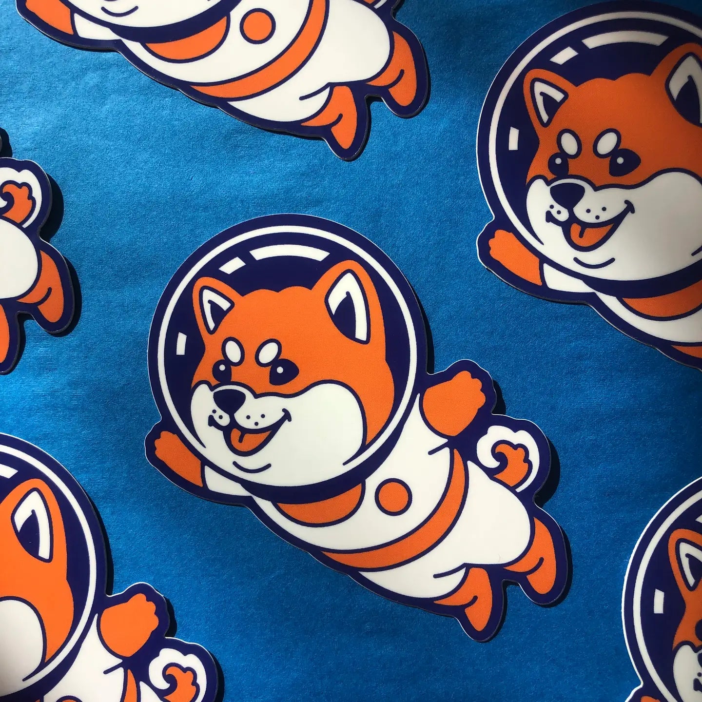 Meet Space Shiba, the cutest astronaut ever!

• Vinyl sticker
• 7.3 x 7 cm
• PVC-free
• Anti-UV varnish
• Can be used outside
• Printed in Sweden