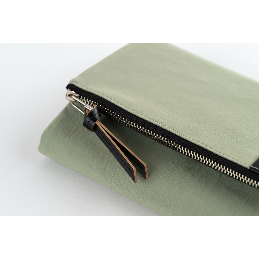 Hobonichi Techo A6 Cover Tragen: Oakmoss