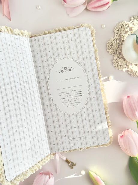 leelajournals Bunny TN Notebook (Dotted, Grid)