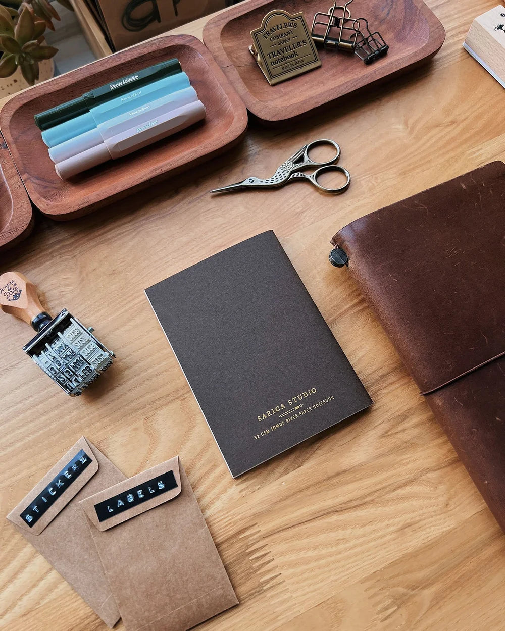 Sarica Studio Graphite Notebook (Passport TN Size)