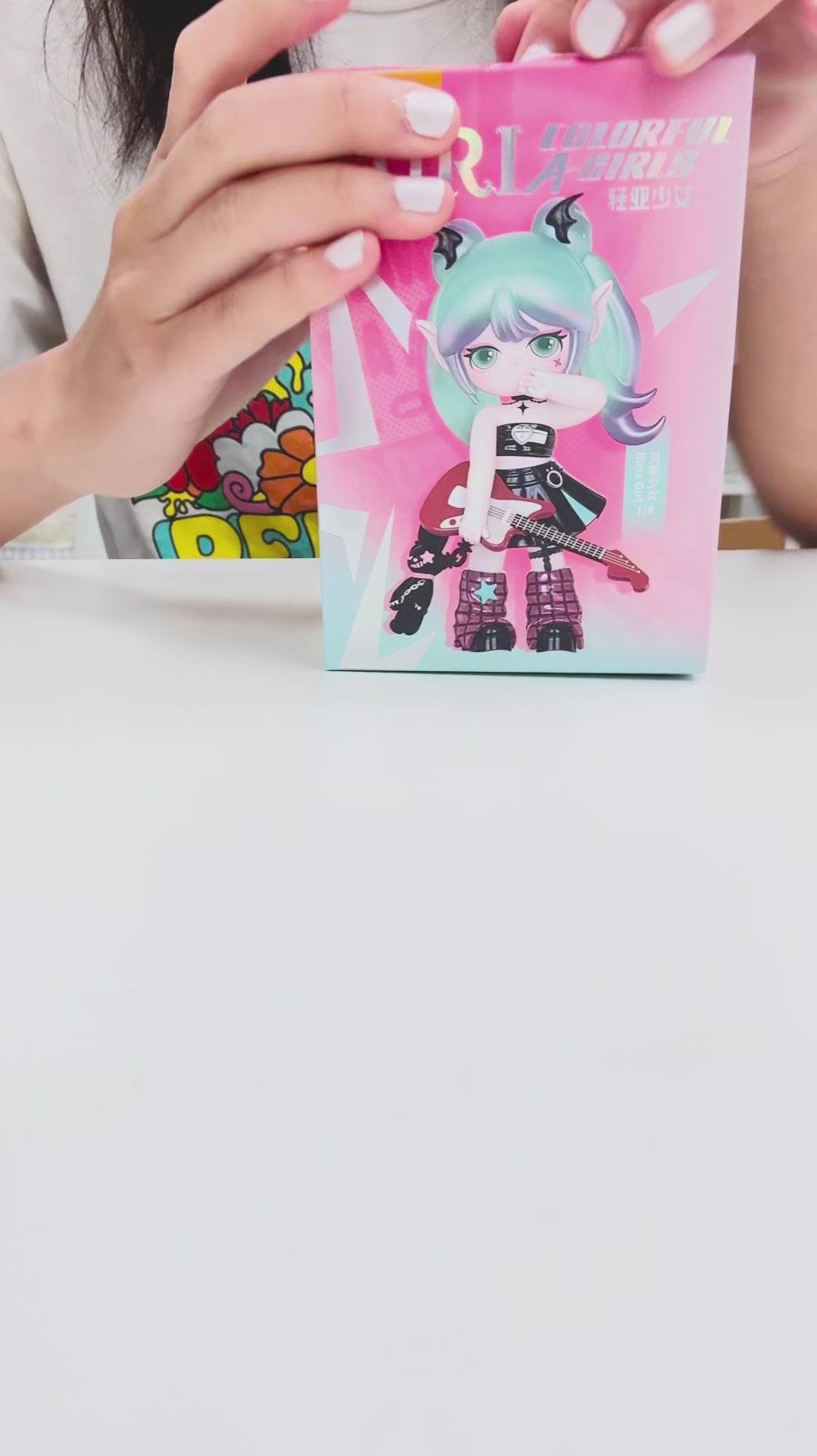 Suri's Colorful Girls Figure Dolls Blind Box