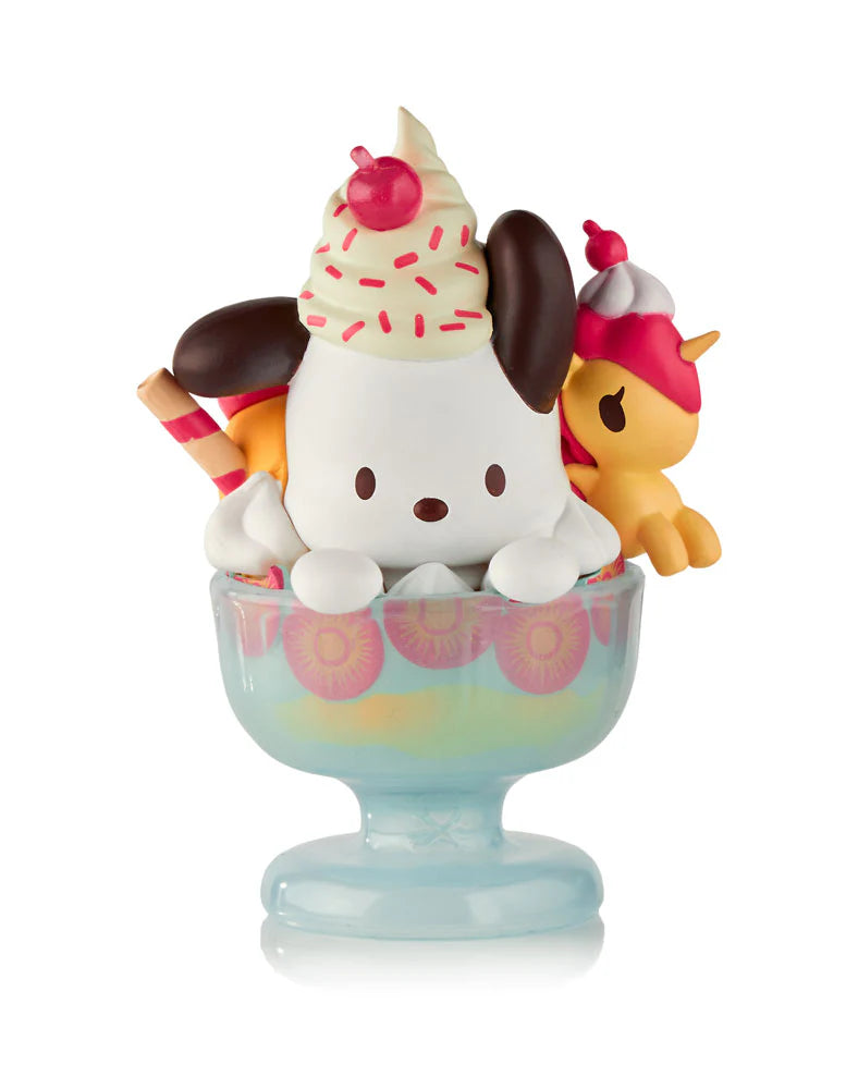Welcome to the cutest diner in town! The tokidoki x Hello Kitty and Friends™& Blind Box Series is packed with retro roller-rink vibes, fast-food fun, and tons of tiny details you will love!